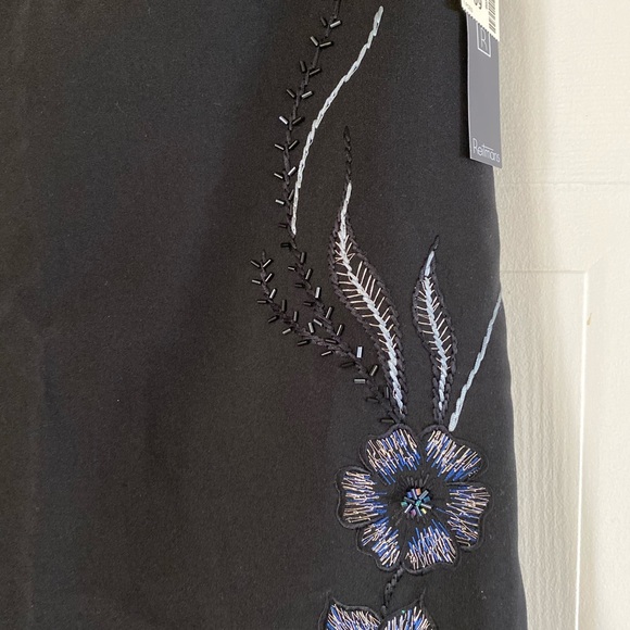 Black Skirt with accents - Picture 3 of 5